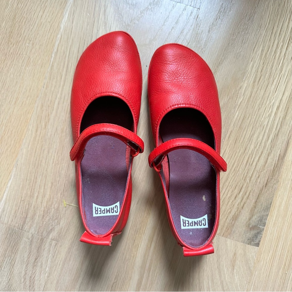 SOLD DO NOT BUY Camper Mary Janes